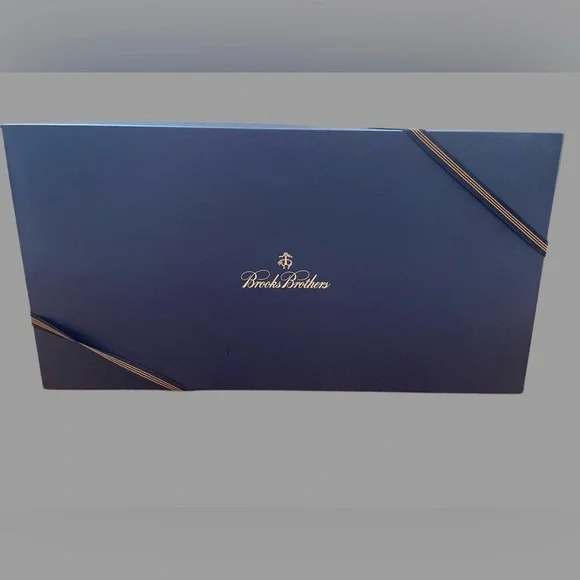 New w Box BROOKS BROTHERS DRESS SHIRT 15 “ X 33 NWT GIFT - Picture 3 of 7